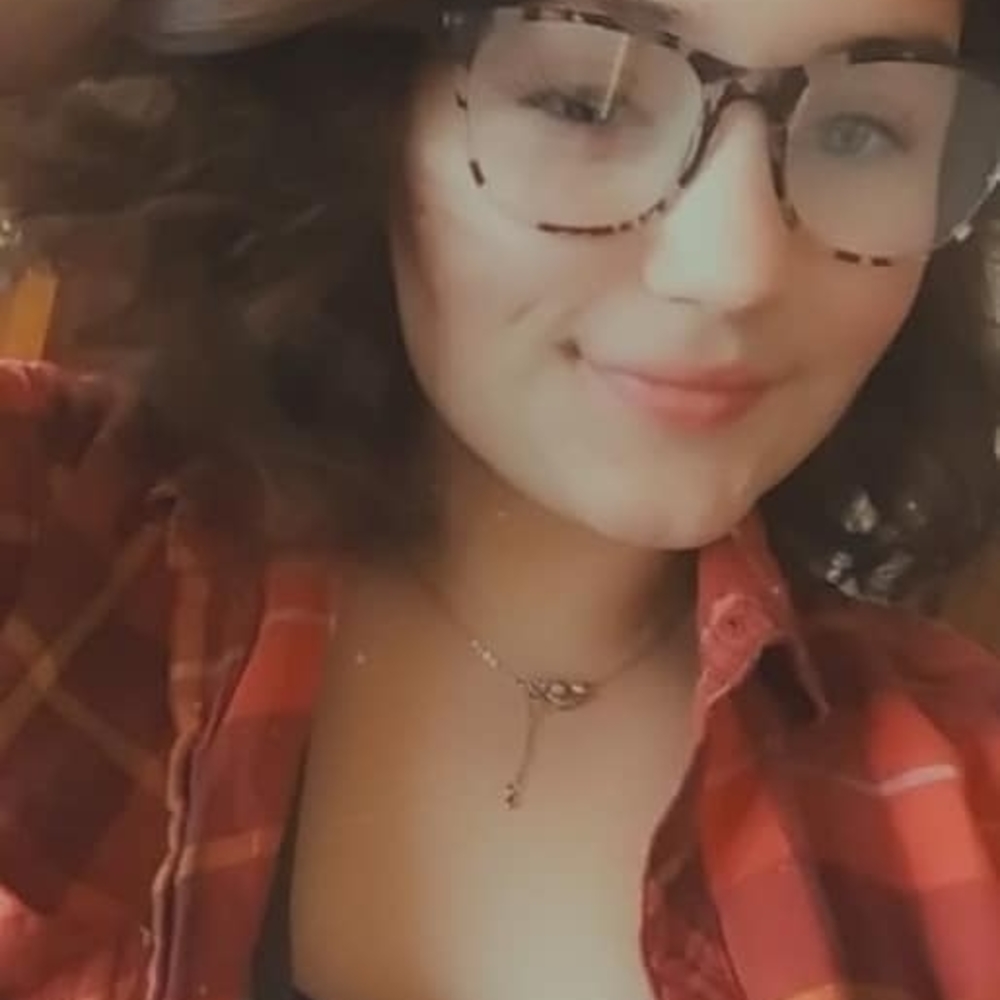 Meet your Posher, Shelby